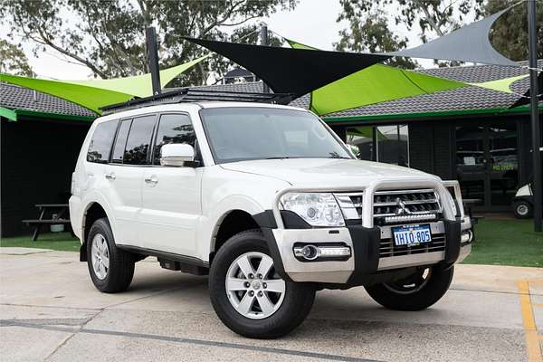 2018 Mitsubishi Pajero GLX NX