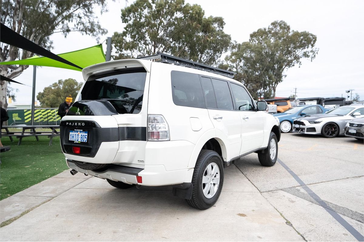 2018 Mitsubishi Pajero GLX NX