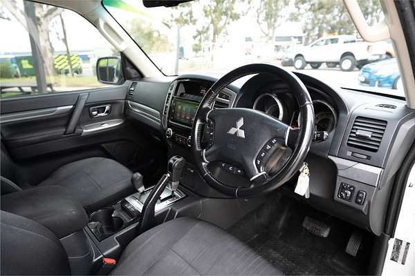 2018 Mitsubishi Pajero GLX NX