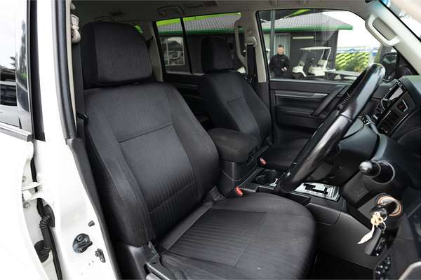 2018 Mitsubishi Pajero GLX NX