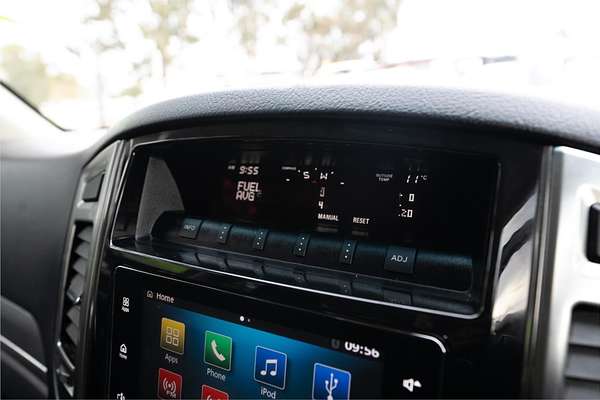 2018 Mitsubishi Pajero GLX NX