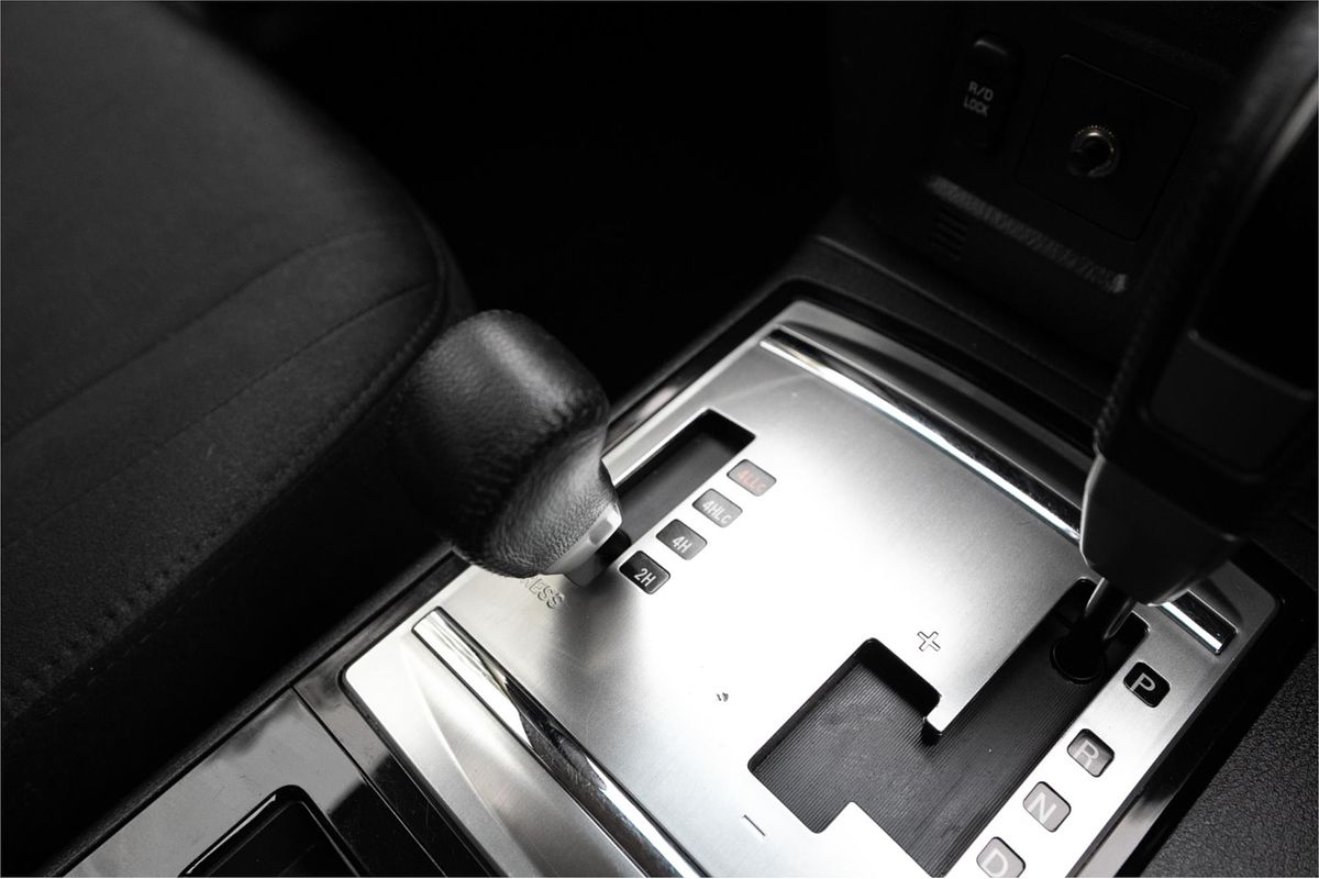 2018 Mitsubishi Pajero GLX NX