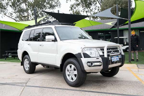 2018 Mitsubishi Pajero GLX NX