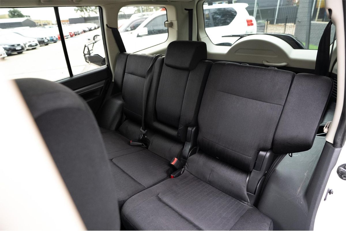2018 Mitsubishi Pajero GLX NX
