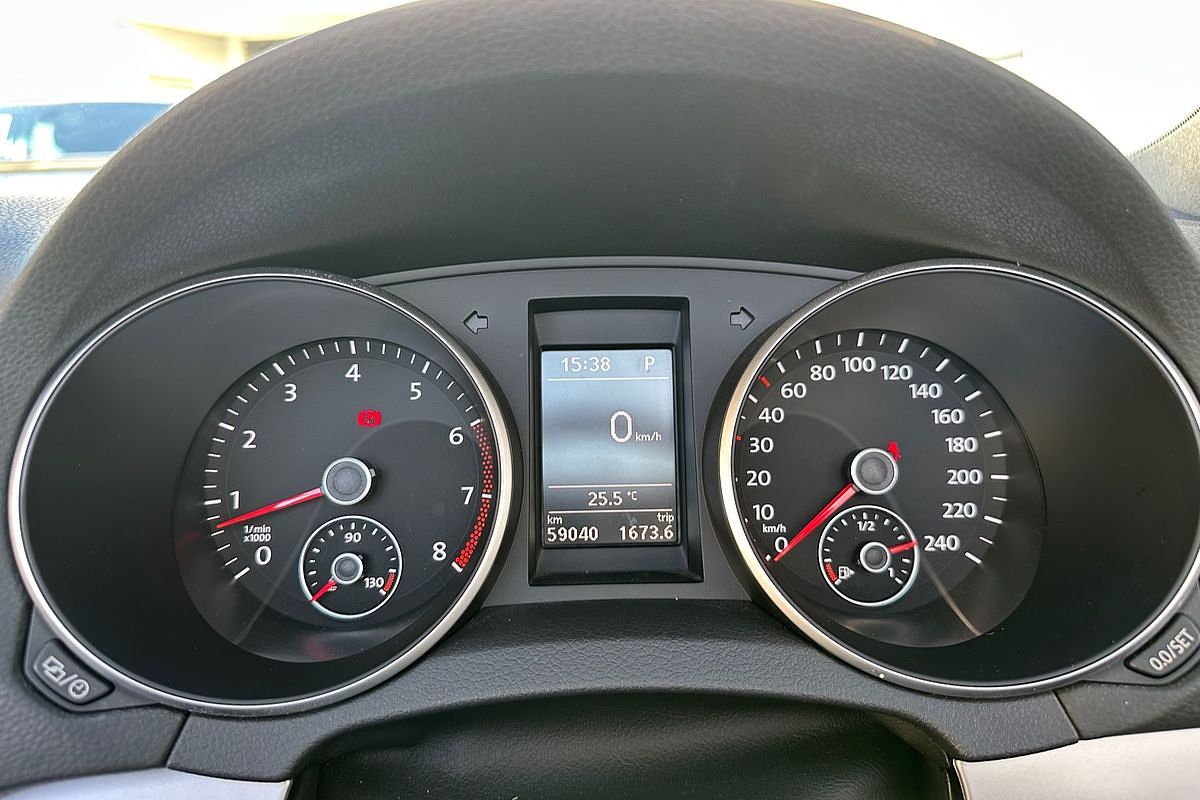 2012 Volkswagen Golf 118TSI VI