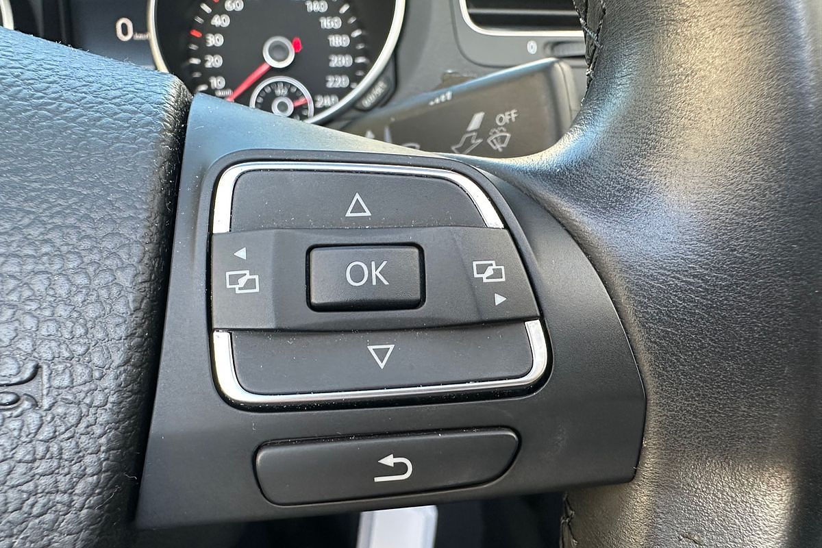 2012 Volkswagen Golf 118TSI VI