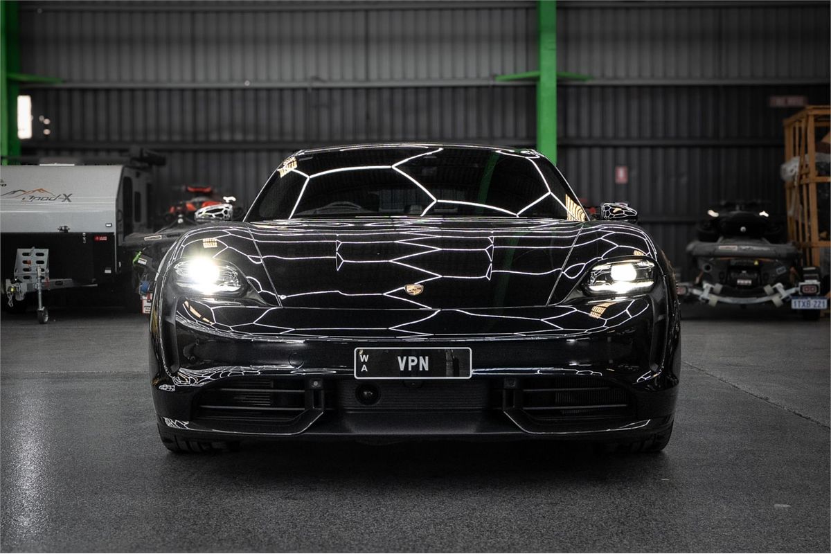 2021 Porsche Taycan TURBO S Y1A MY22