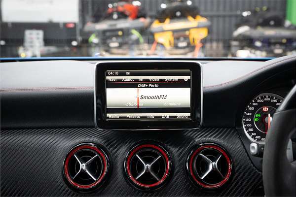 2014 Mercedes-Benz A45 AMG 176