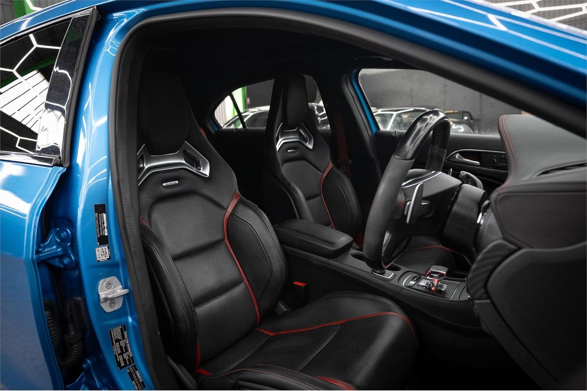 2014 Mercedes-Benz A45 AMG 176