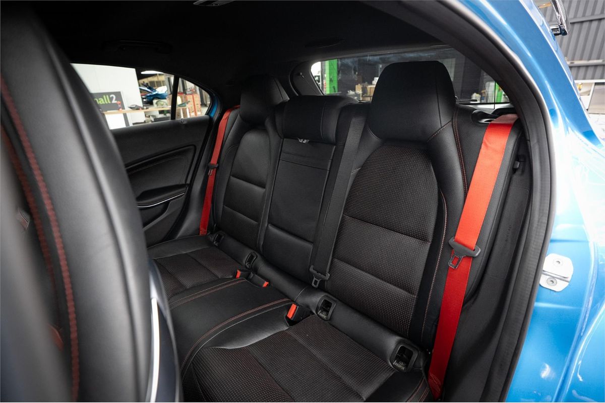2014 Mercedes-Benz A45 AMG 176