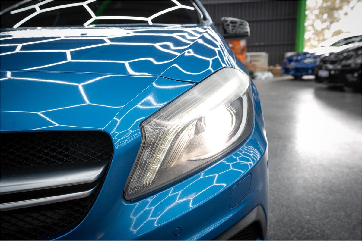 2014 Mercedes-Benz A45 AMG 176