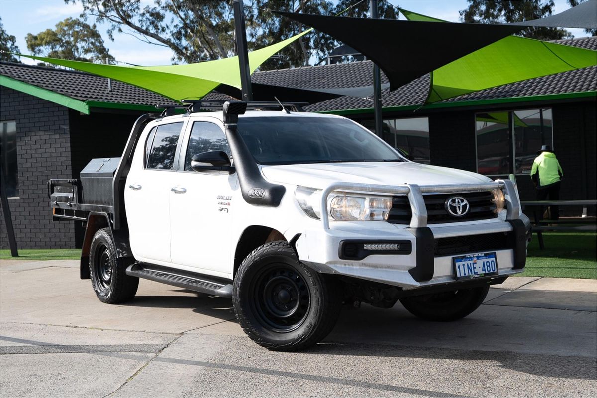 2016 Toyota Hilux SR GUN126R 4X4