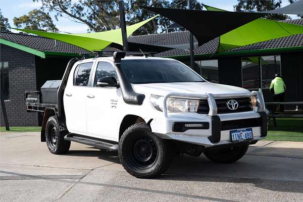 2016 Toyota Hilux SR GUN126R 4X4