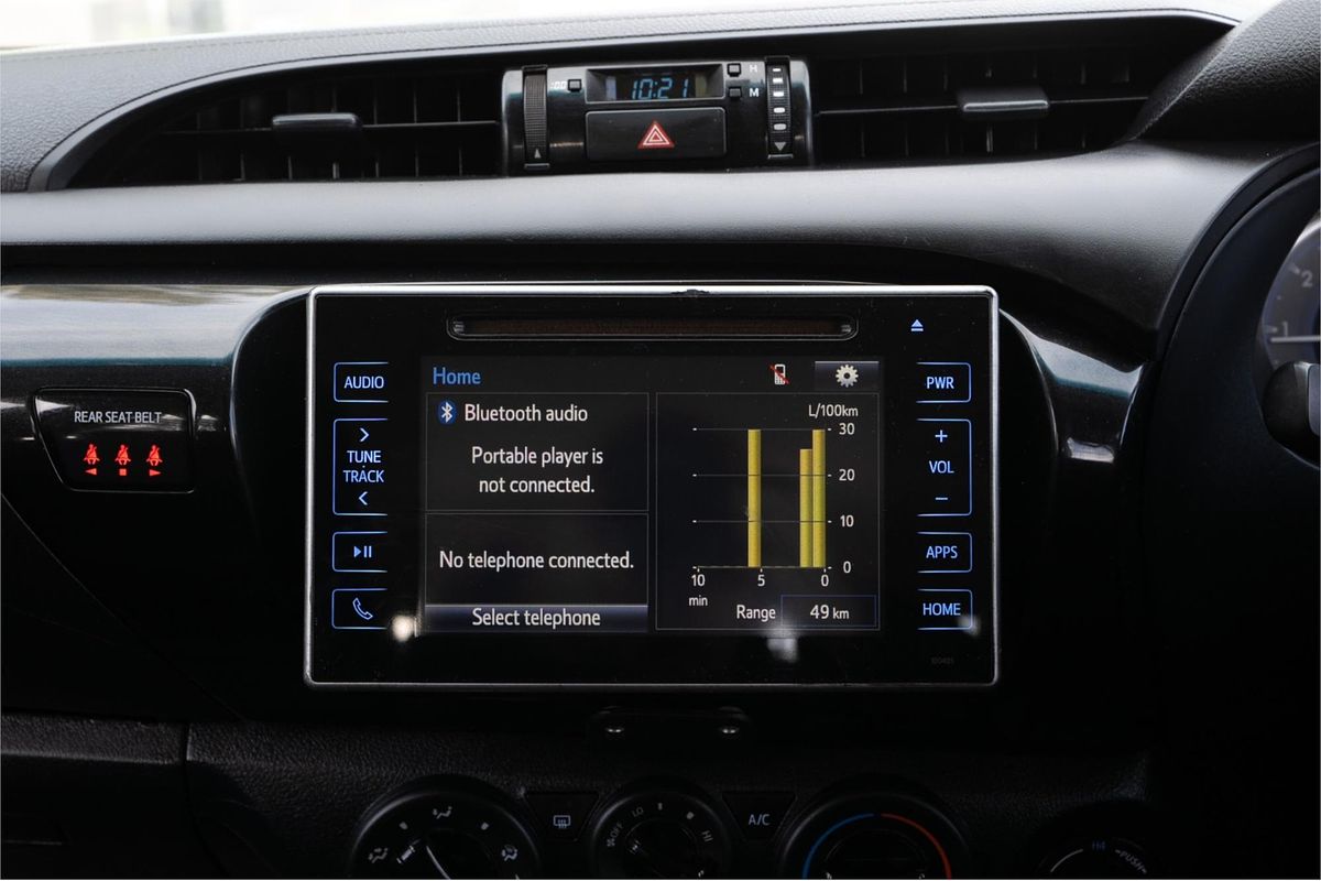 2016 Toyota Hilux SR GUN126R 4X4