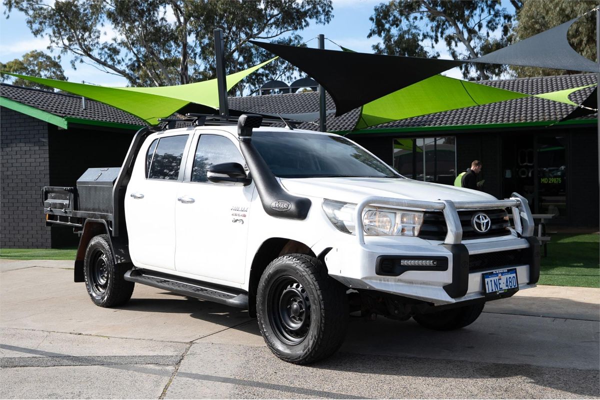 2016 Toyota Hilux SR GUN126R 4X4