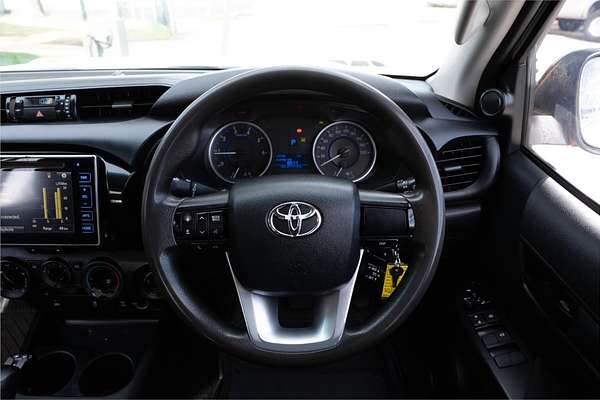 2016 Toyota Hilux SR GUN126R 4X4