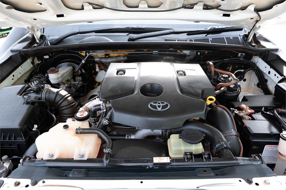 2016 Toyota Hilux SR GUN126R 4X4