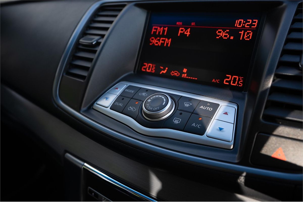 2013 Nissan Maxima 250 ST-L J32