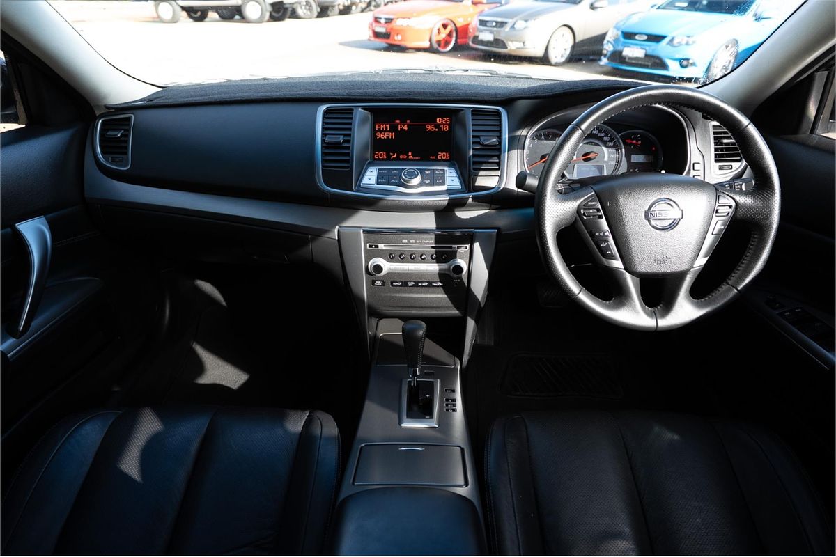 2013 Nissan Maxima 250 ST-L J32