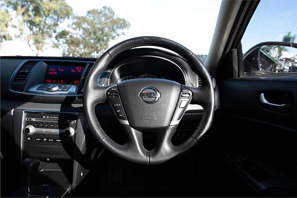 2013 Nissan Maxima 250 ST-L J32