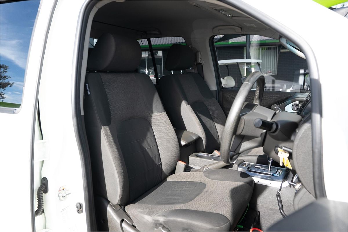2010 Nissan Navara ST-X D40 4X4