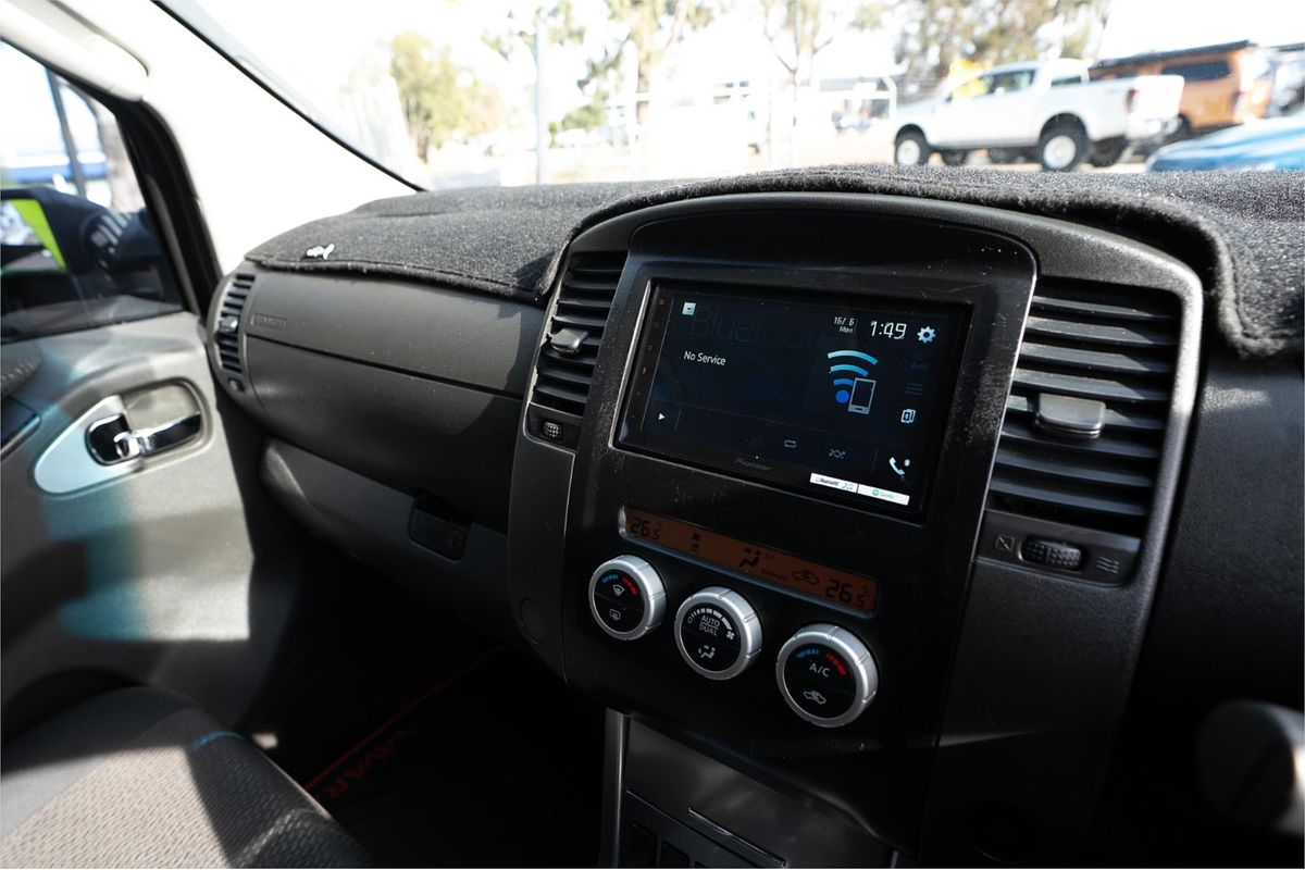 2010 Nissan Navara ST-X D40 4X4