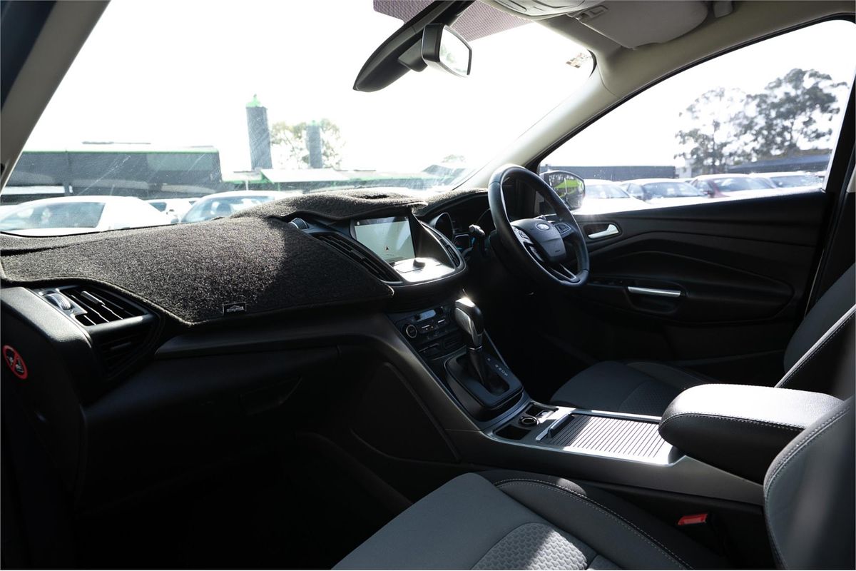 2017 Ford Escape Trend ZG