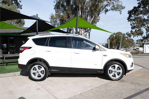 2017 Ford Escape Trend ZG