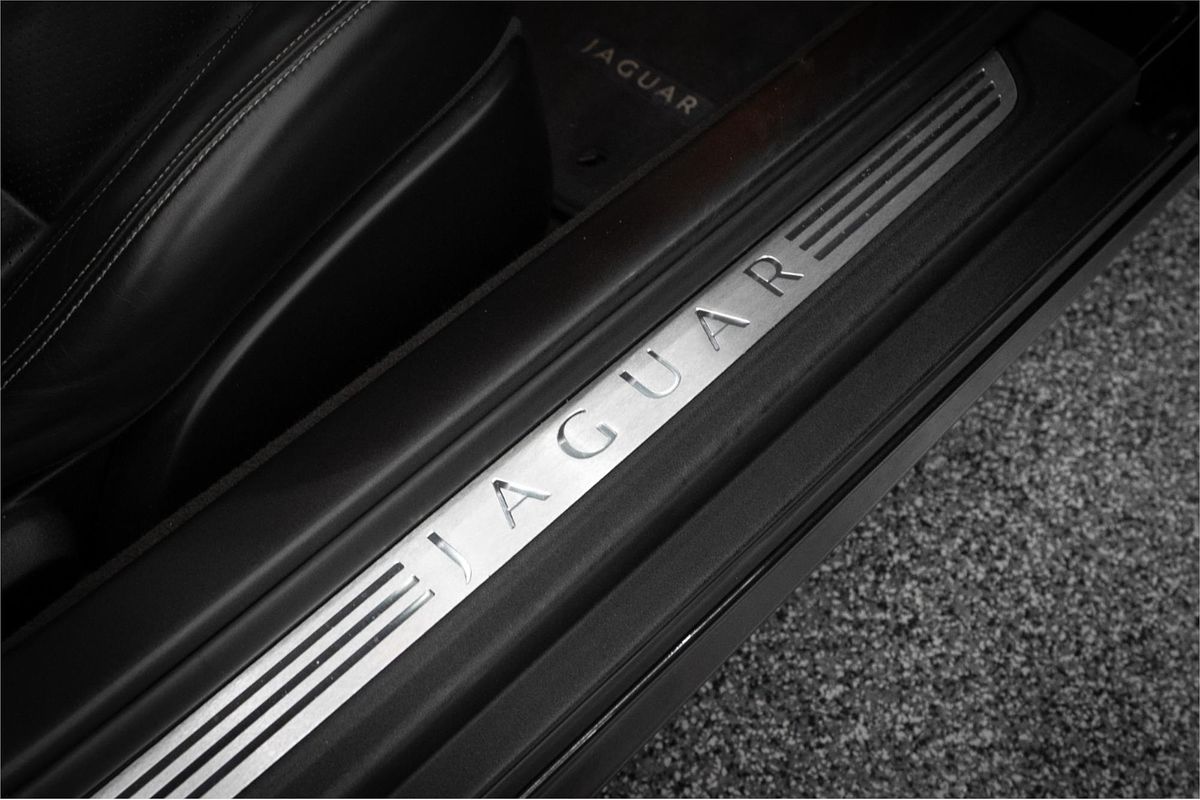 2013 Jaguar XKR -S X150
