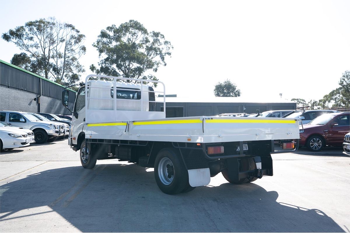 2016 Hino 921 300