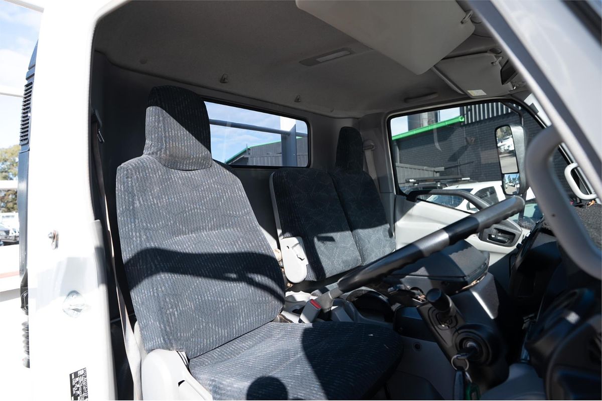2016 Hino 921 300