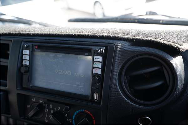 2016 Hino 921 300