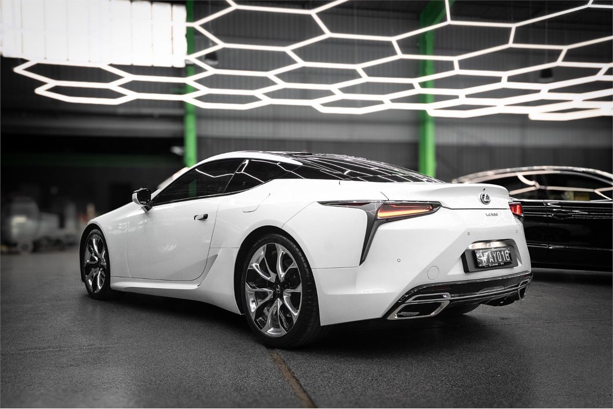 2017 Lexus LC V8 URZ100R