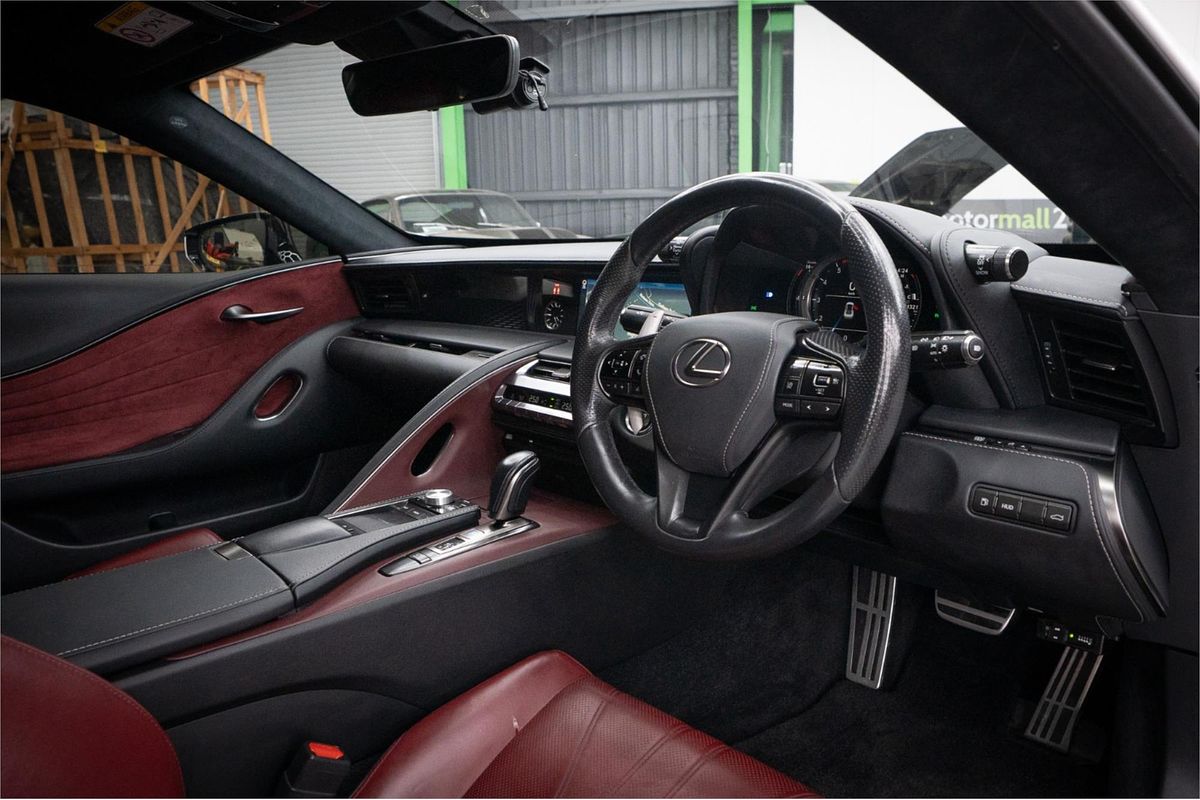 2017 Lexus LC V8 URZ100R