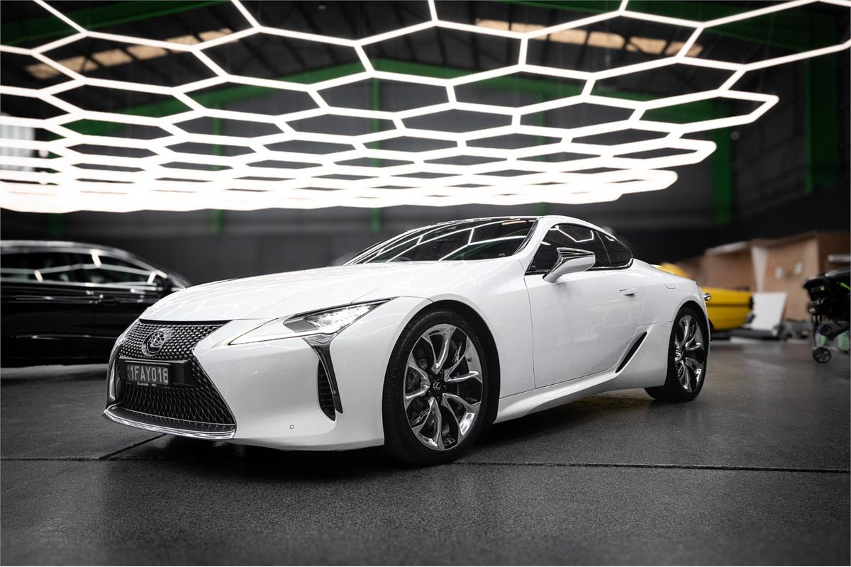 2017 Lexus LC V8 URZ100R