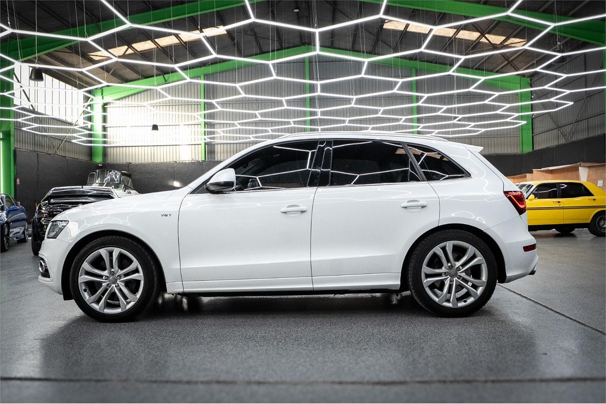 2014 Audi SQ5 TDI 8R