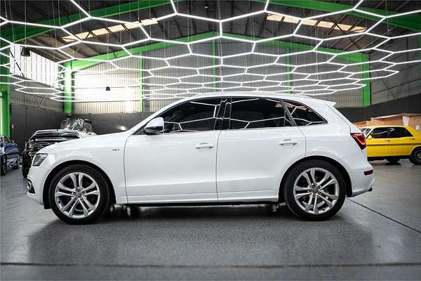 2014 Audi SQ5 TDI 8R
