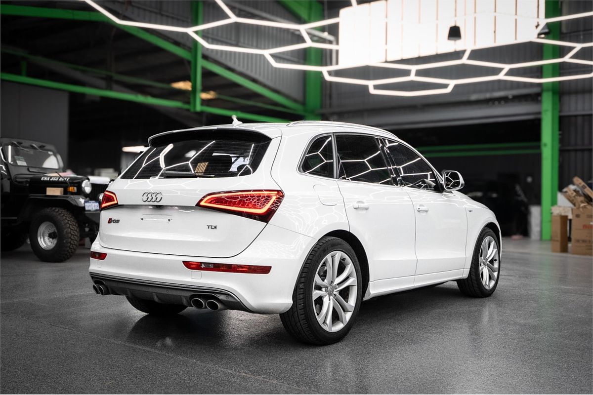 2014 Audi SQ5 TDI 8R