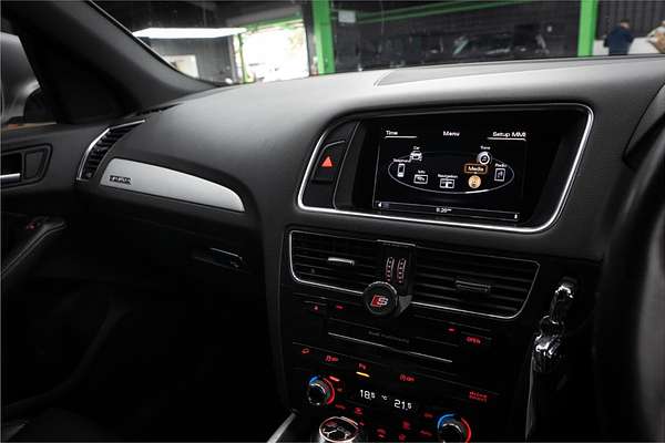 2014 Audi SQ5 TDI 8R