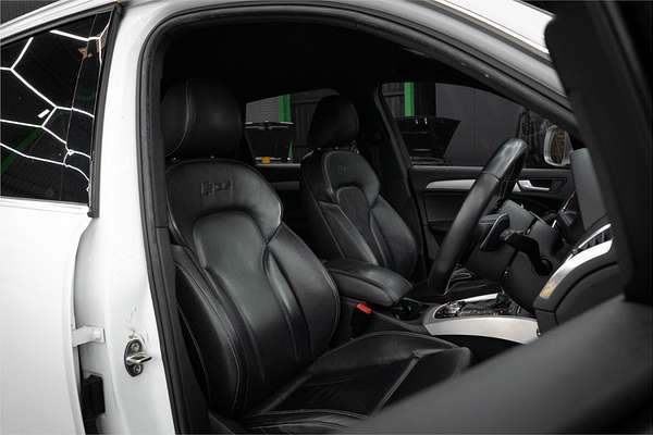 2014 Audi SQ5 TDI 8R