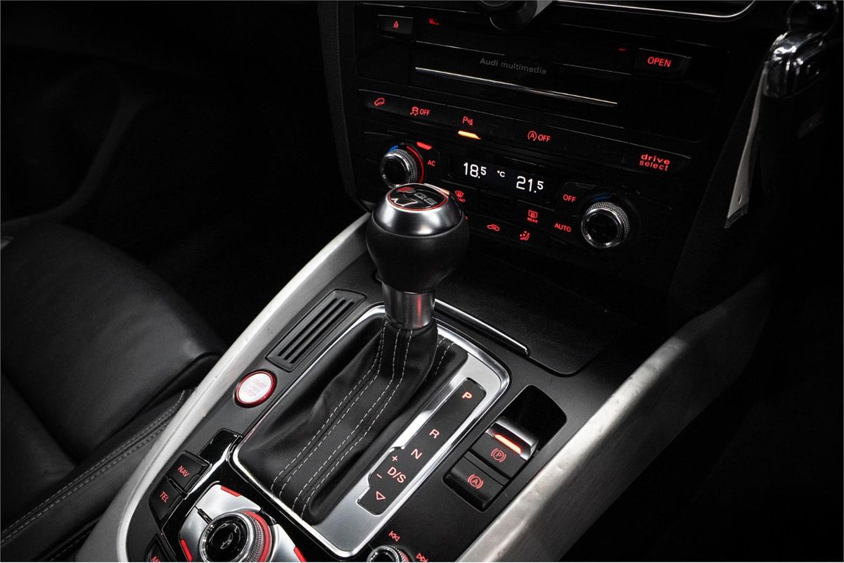 2014 Audi SQ5 TDI 8R