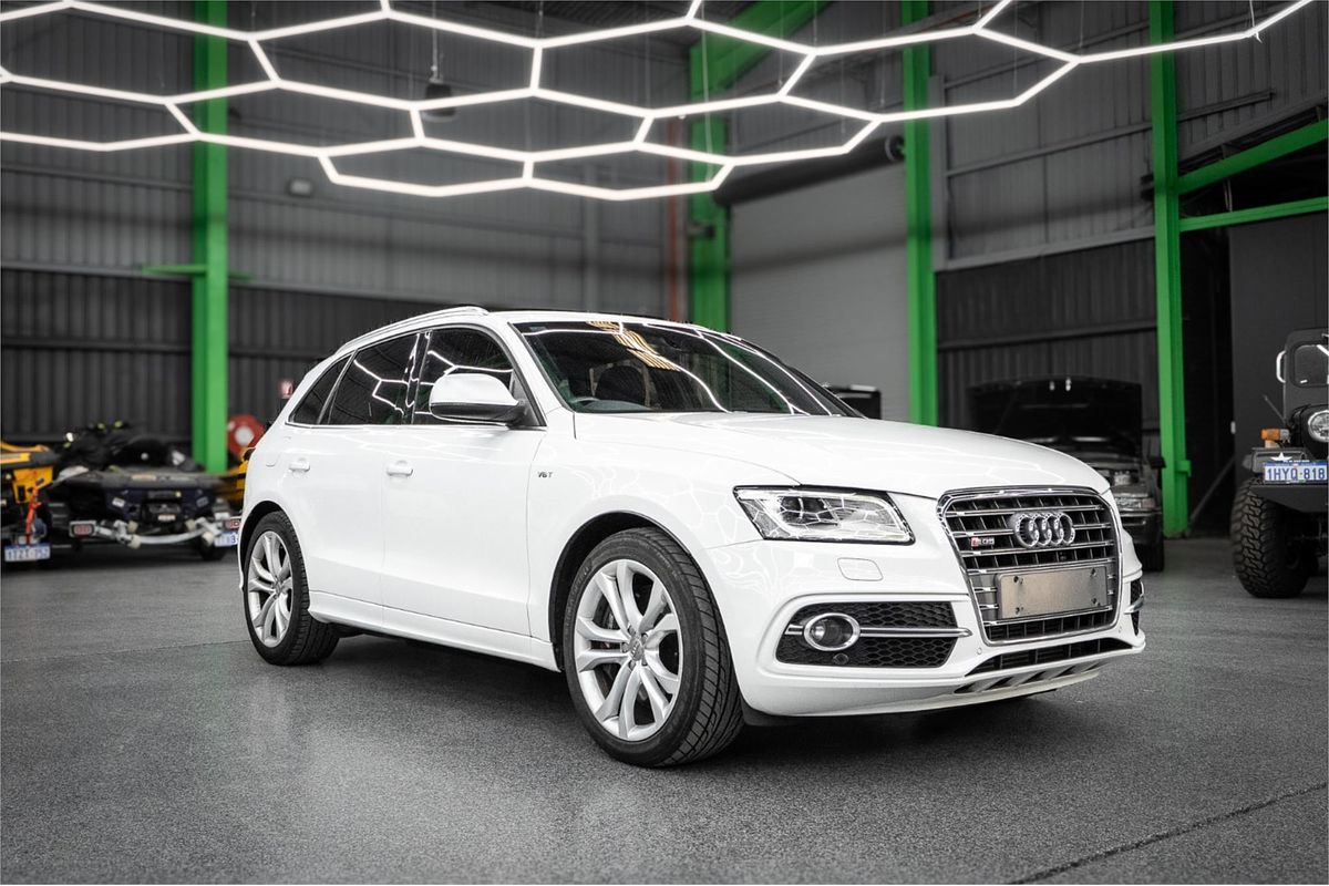 2014 Audi SQ5 TDI 8R