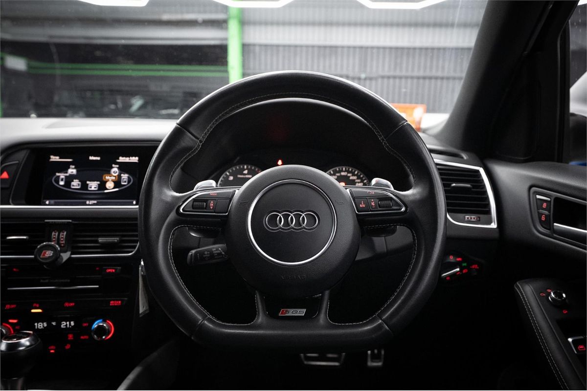 2014 Audi SQ5 TDI 8R