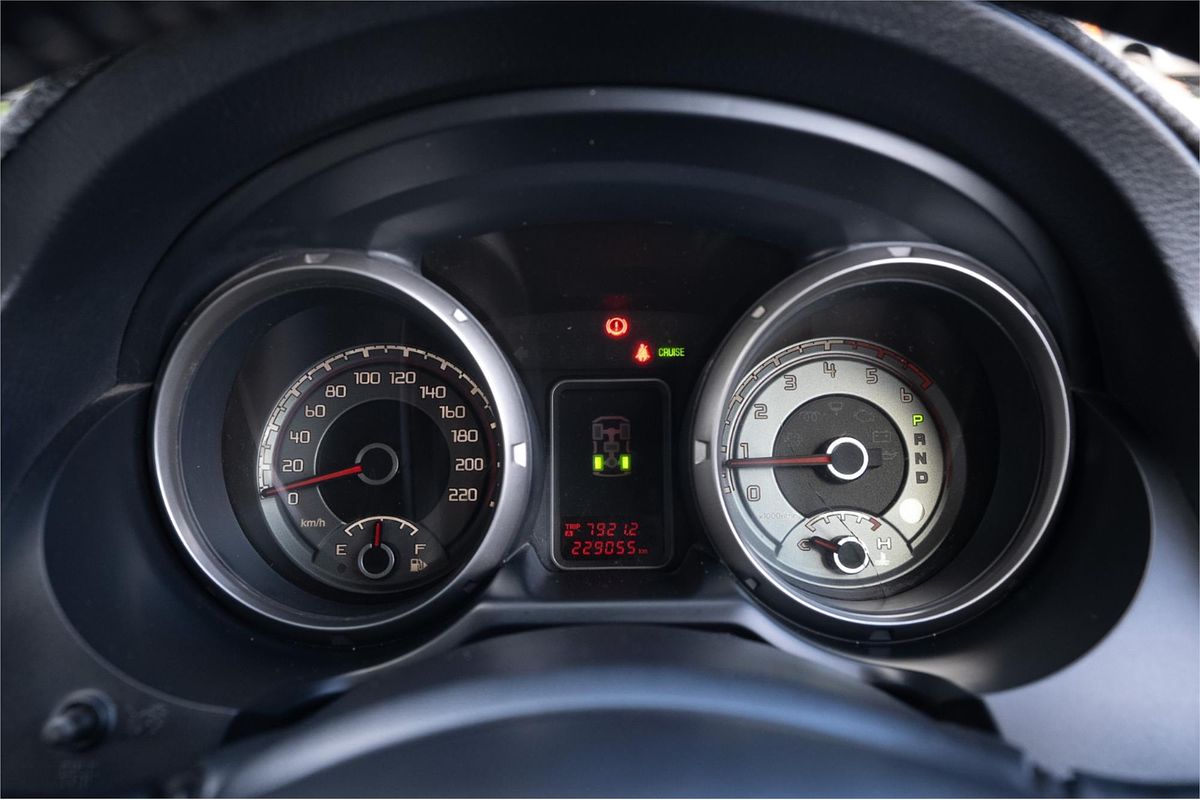2012 Mitsubishi Pajero GLX NW