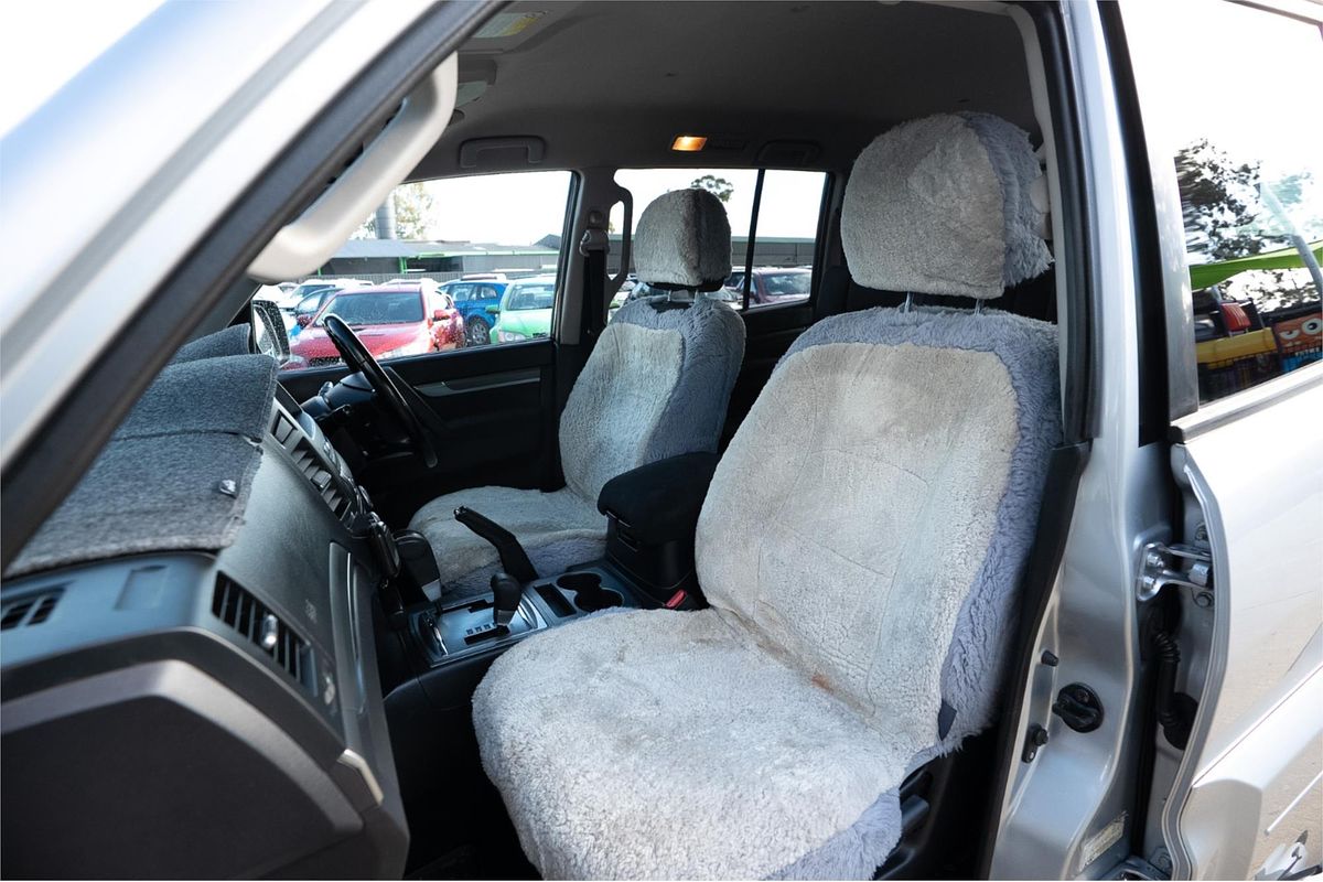 2012 Mitsubishi Pajero GLX NW