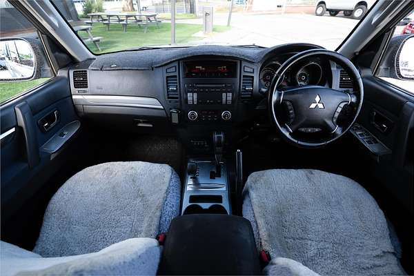 2012 Mitsubishi Pajero GLX NW