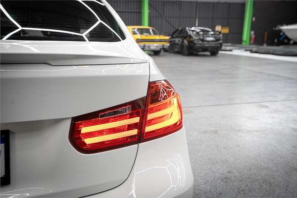 2015 BMW 3 16i SPORT LINE F30 MY15