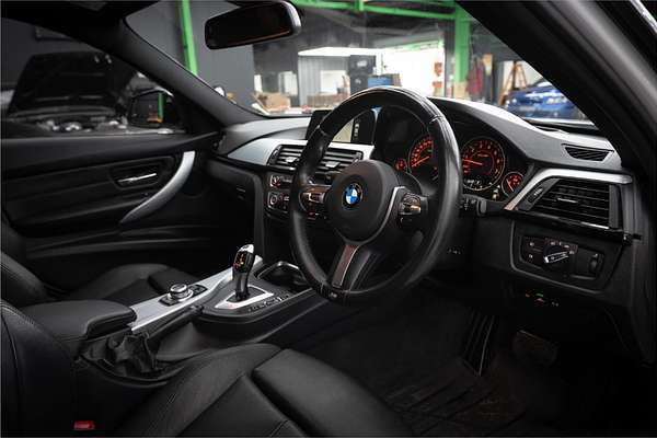 2015 BMW 3 16i SPORT LINE F30 MY15