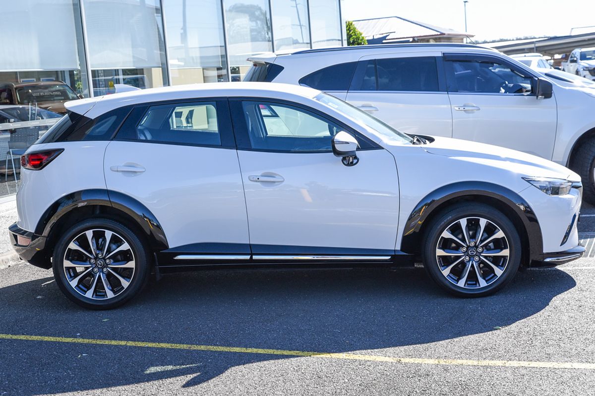 2022 Mazda CX-3 sTouring DK