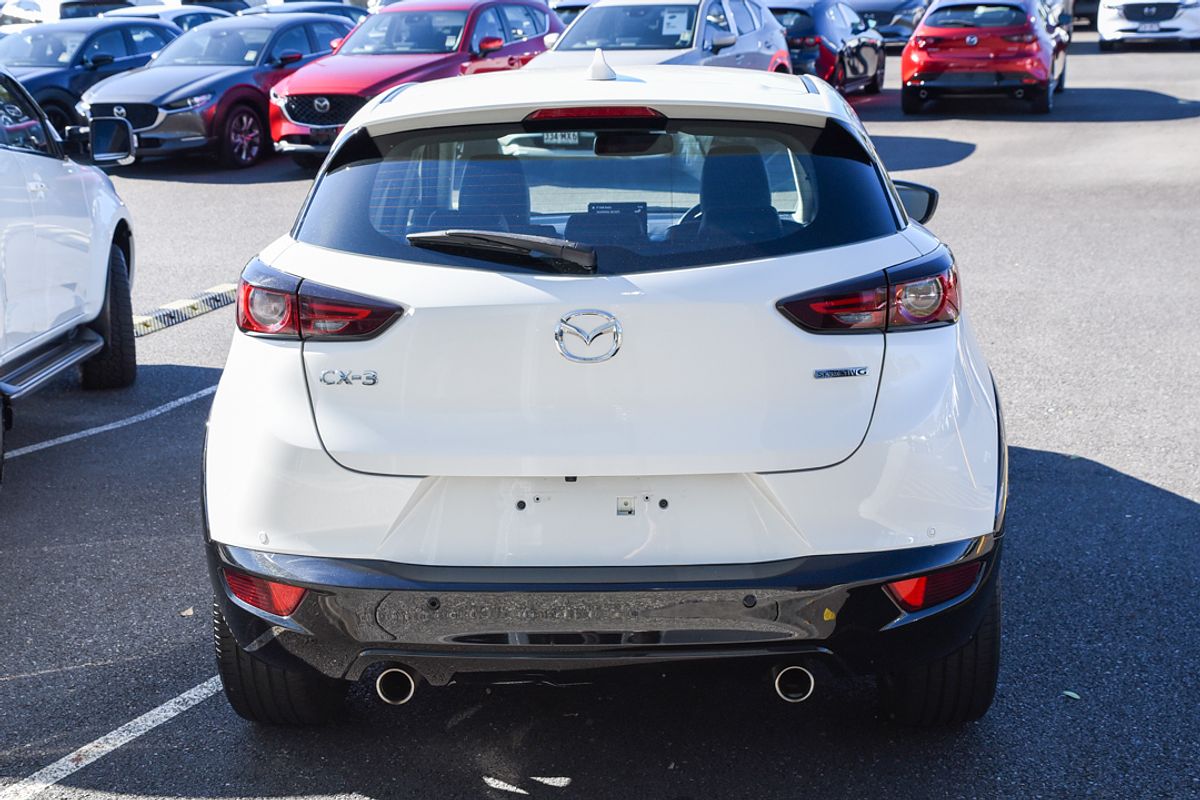 2022 Mazda CX-3 sTouring DK